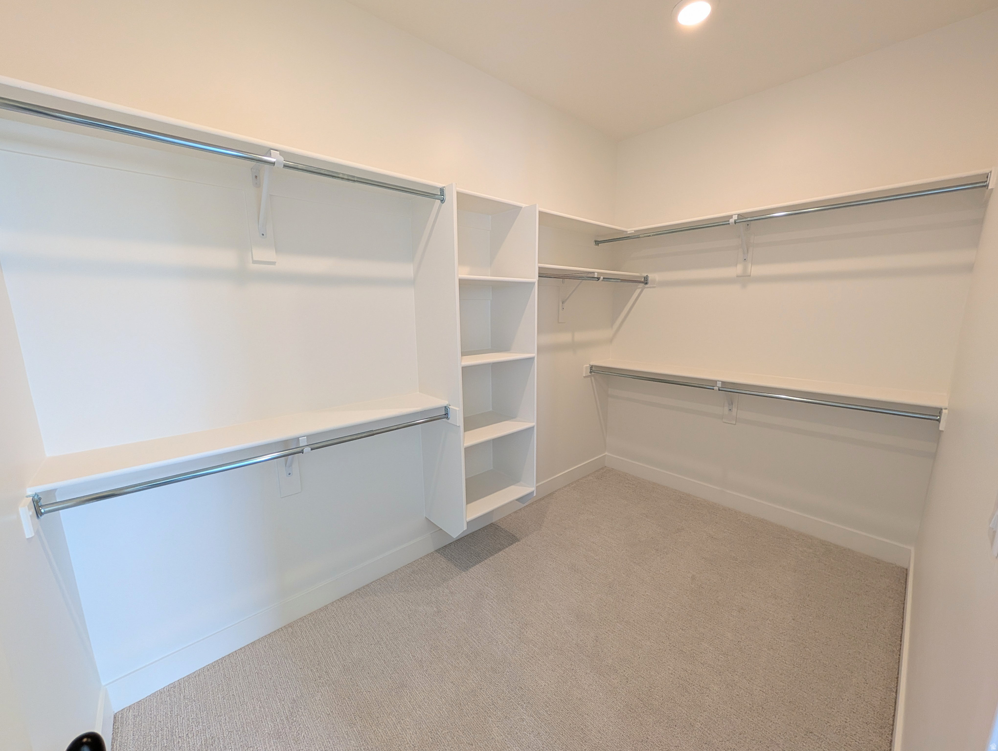 DAYBREAK - Residential