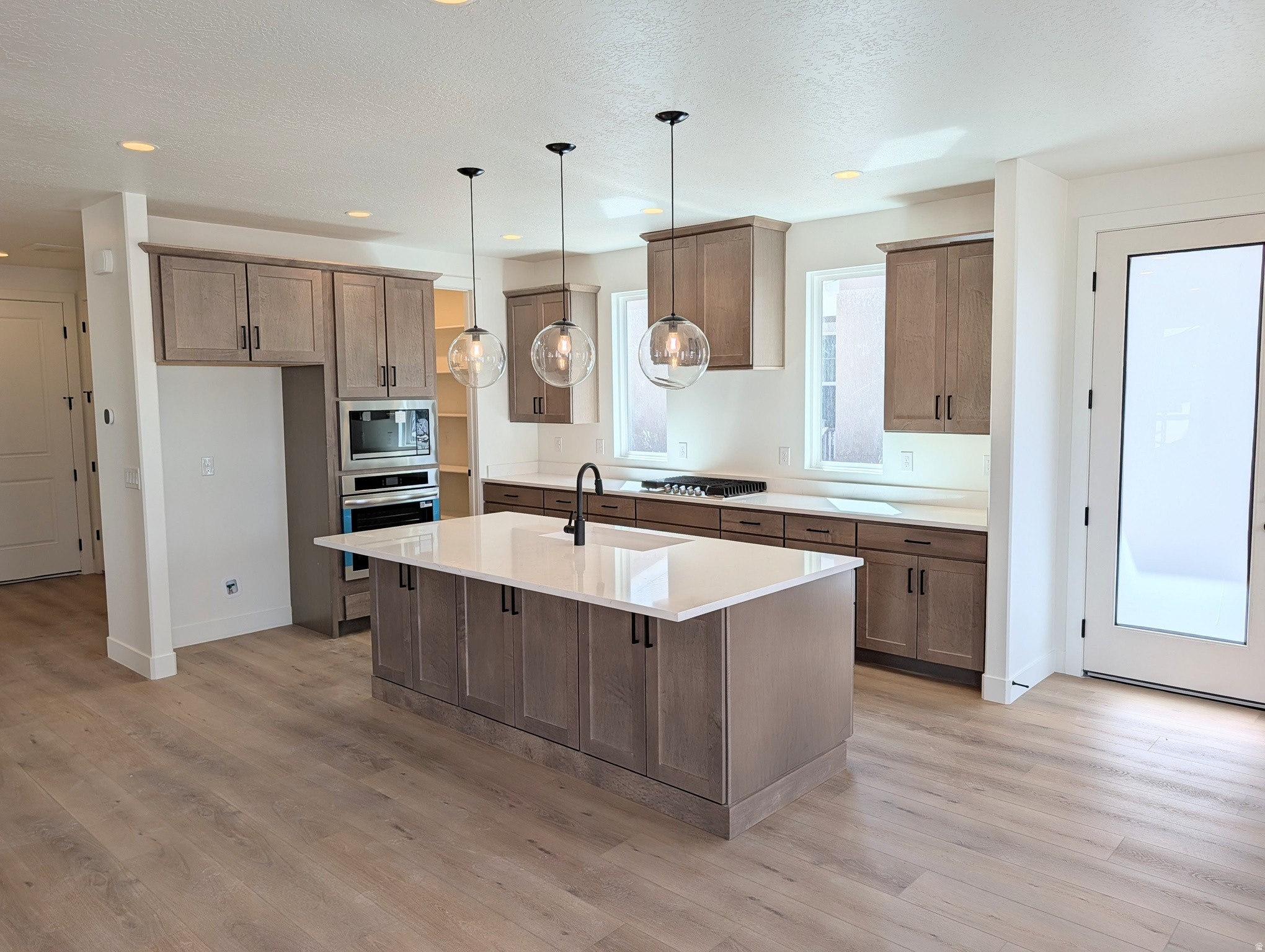 DAYBREAK - Residential