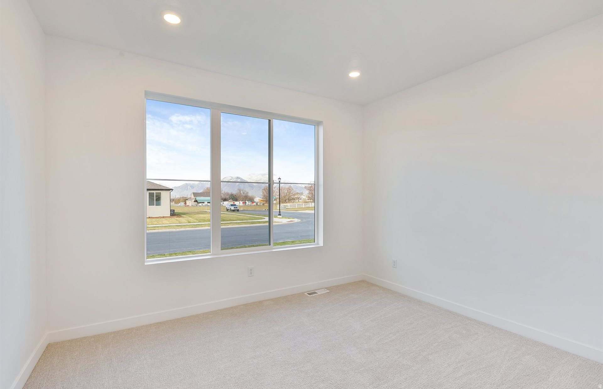 VALLEY VIEW - Residential