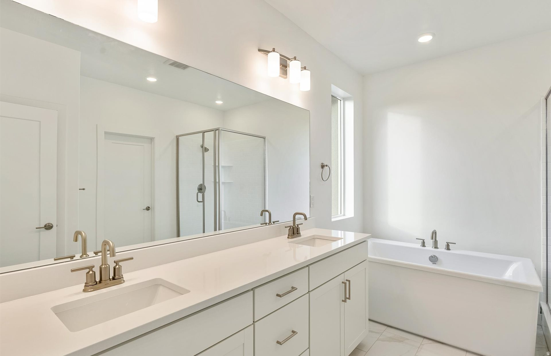 VALLEY VIEW - Residential