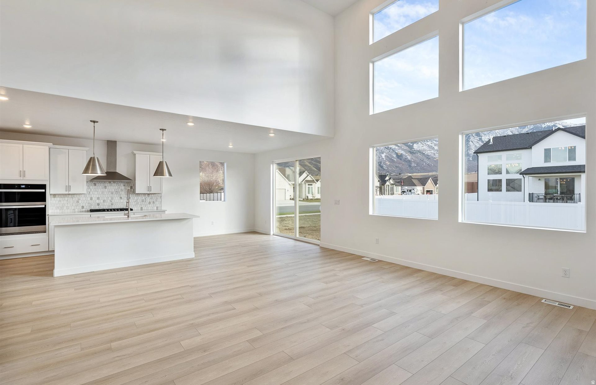 VALLEY VIEW - Residential