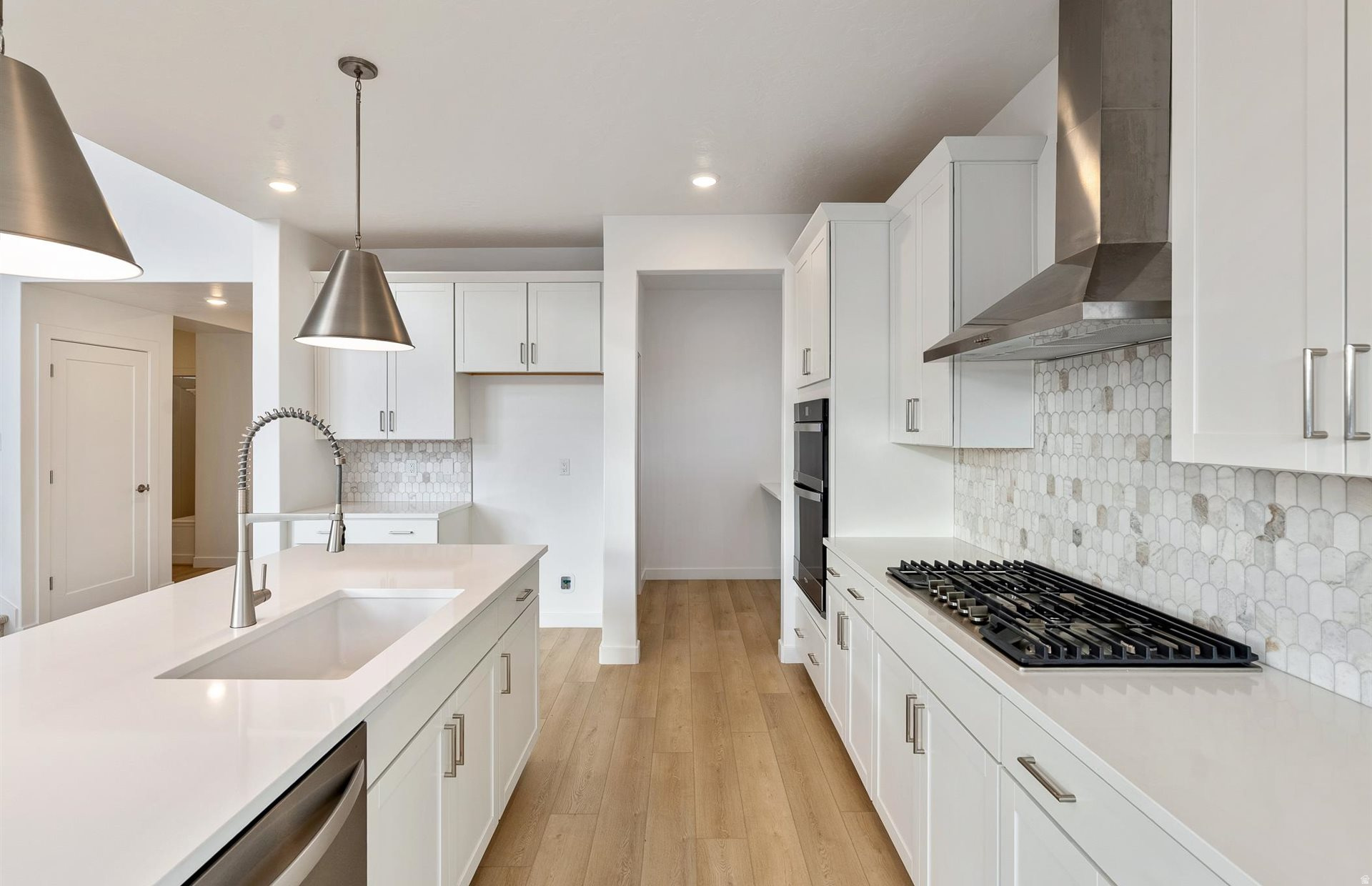 VALLEY VIEW - Residential