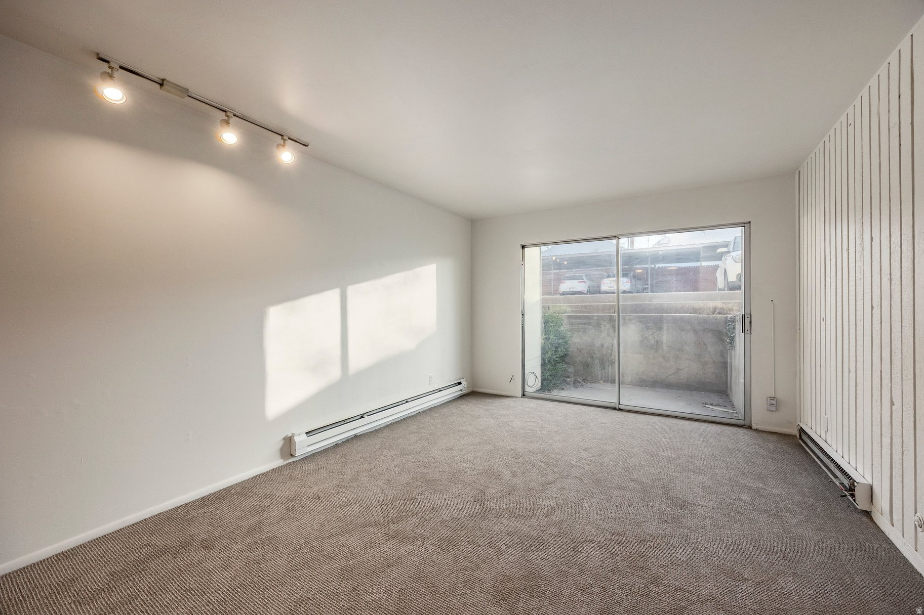 PARTRIDGE PLACE CONDM - Residential