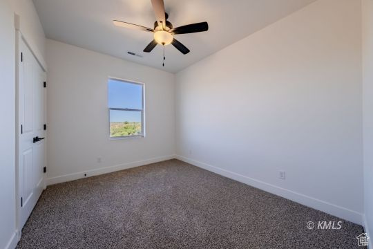 CREEK SIDE - Residential