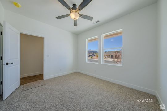 CREEK SIDE - Residential