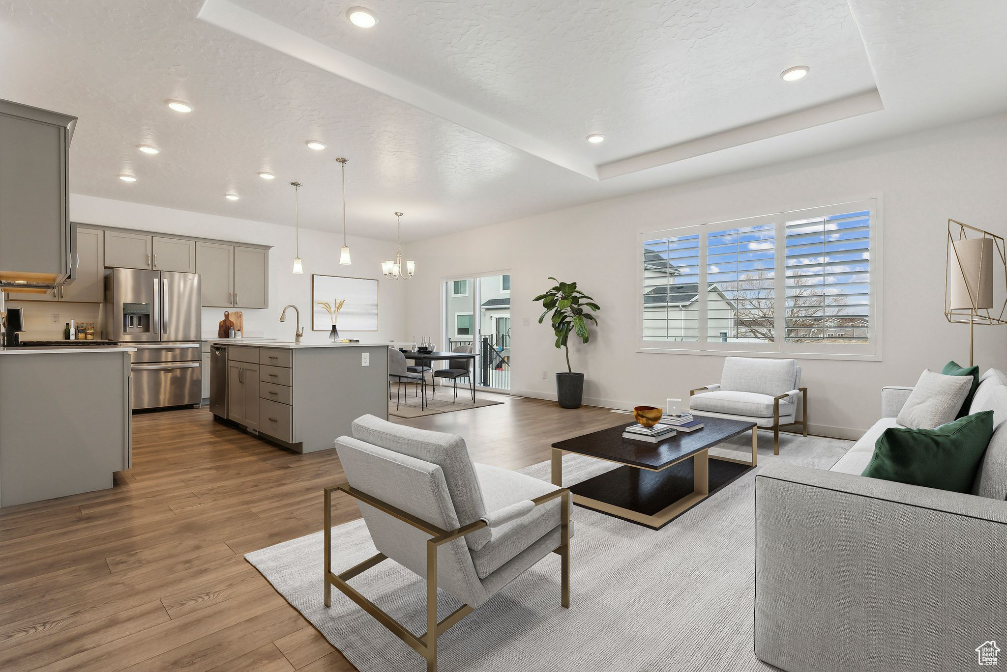 Syracuse, Utah 84075, United States, 3 Bedrooms Bedrooms, ,2 BathroomsBathrooms,Residential,Active,18406