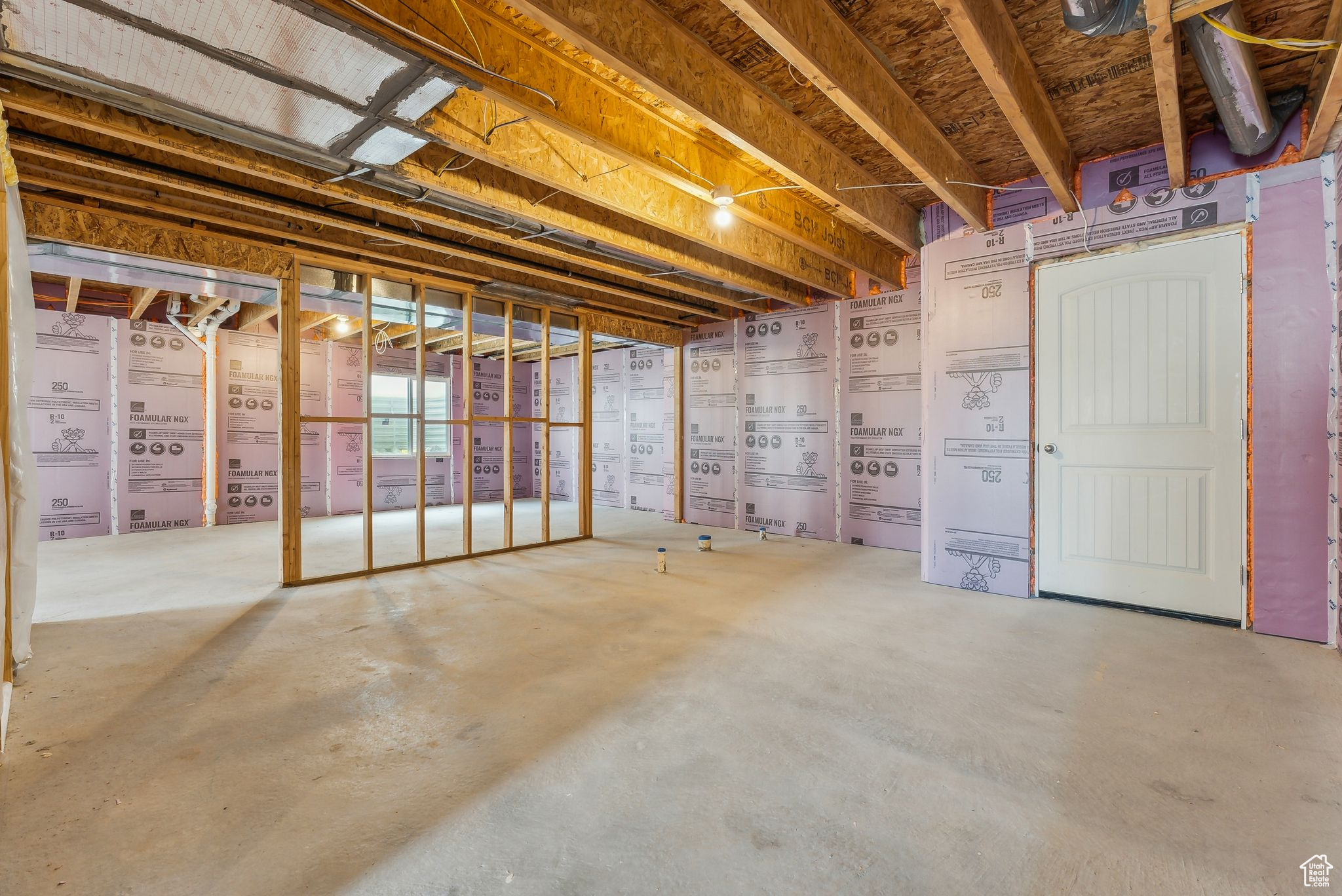 Syracuse, Utah 84075, United States, 3 Bedrooms Bedrooms, ,2 BathroomsBathrooms,Residential,Active,18406