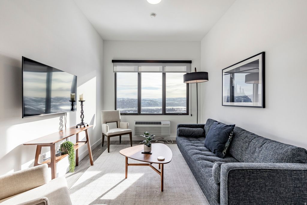 Photo of 2303 W DEER HOLLOW RD #1329, Park City, UT 84060 (MLS # 2164314)