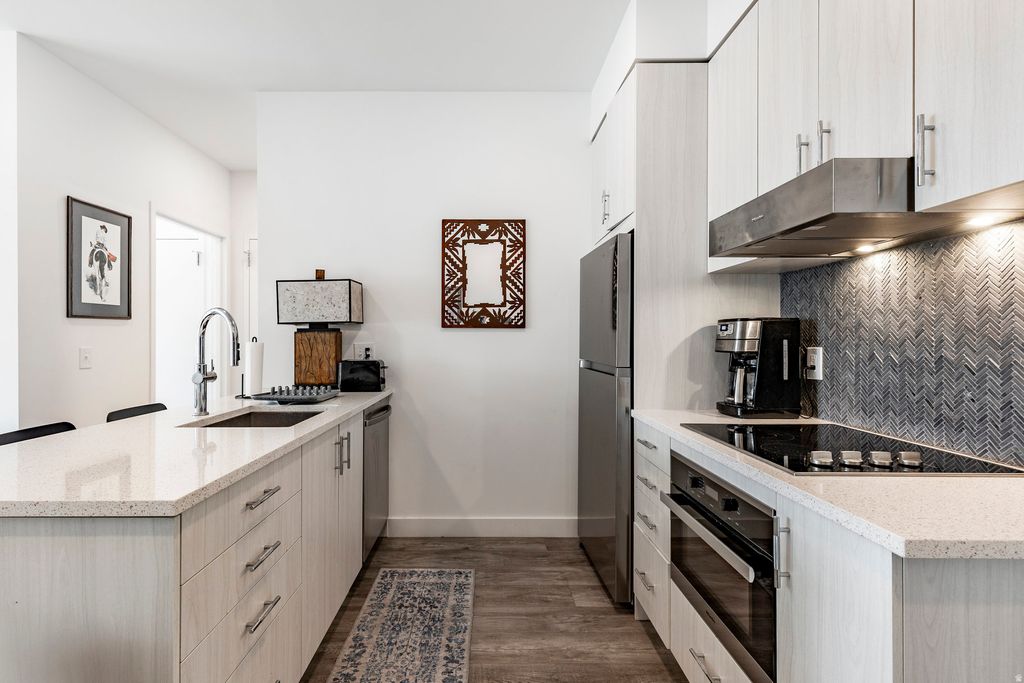 Photo of 2303 W DEER HOLLOW RD #1329, Park City, UT 84060 (MLS # 2164314)