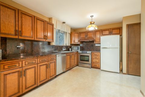 Tiny photo for 1590 E SPRING RUN DR, Holladay, UT 84117 (MLS # 2125680)
