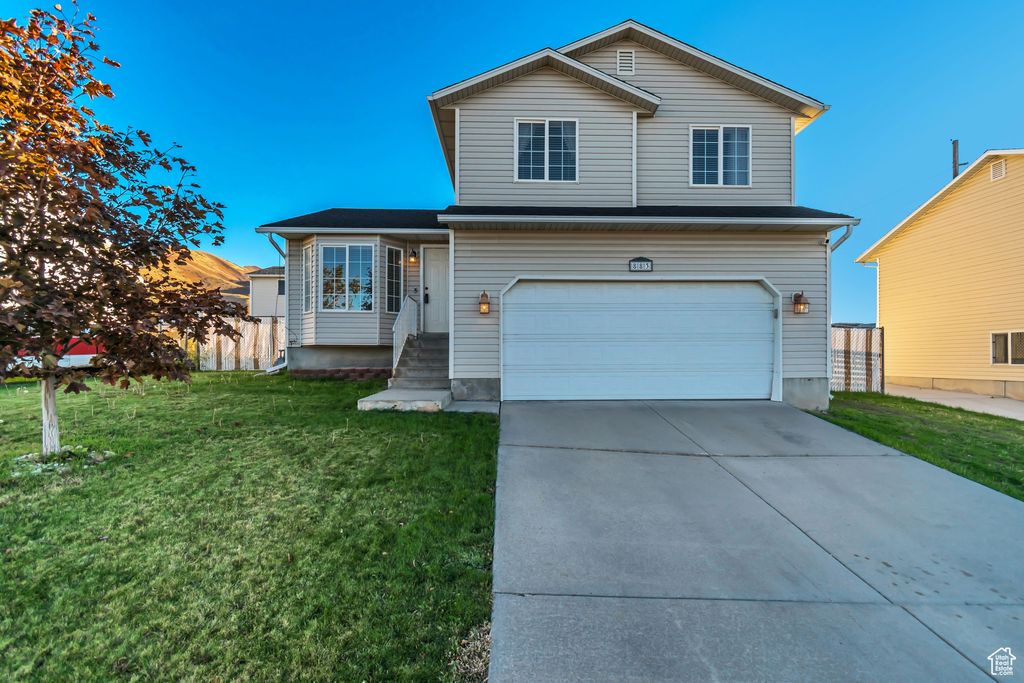 Photo of 883 W 660 S, Tooele, UT 84074 (MLS # 2118874)