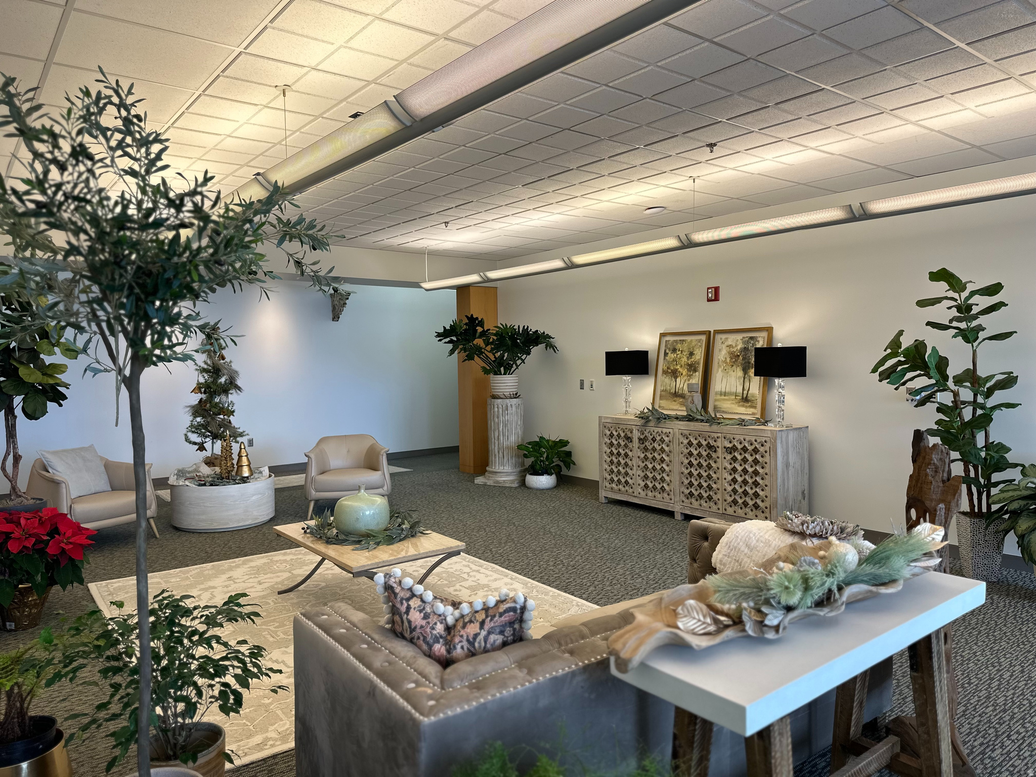 NOVELL BUSINESS PARK PUD - Commercial Lease