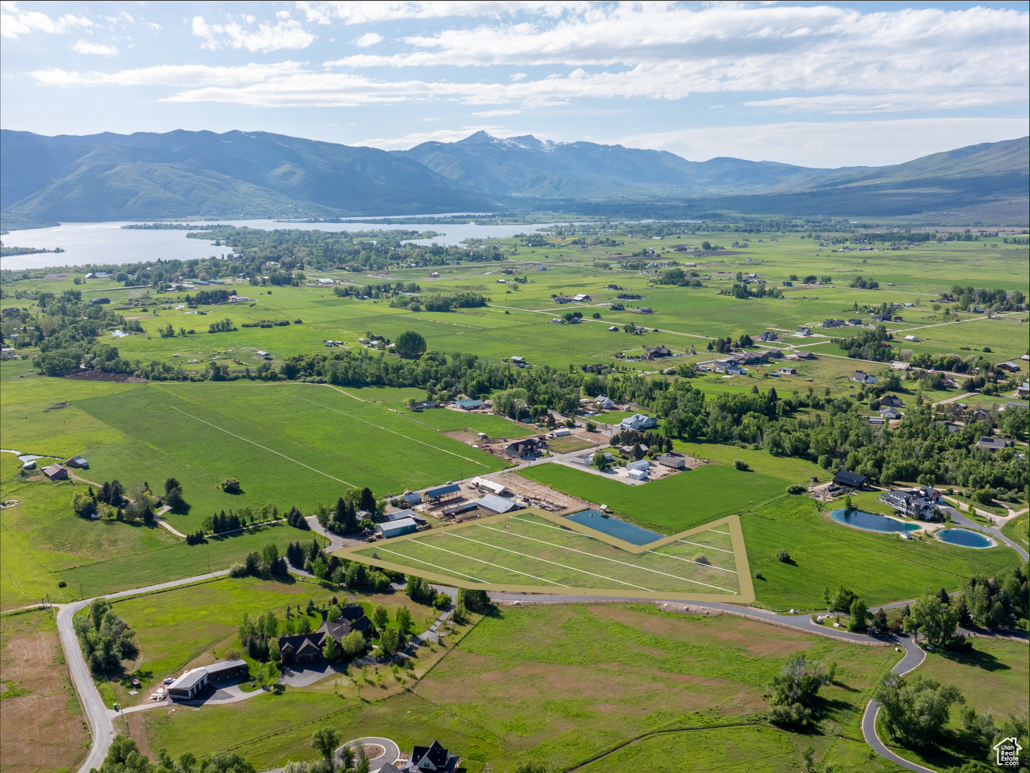 RIVER RANCH - Land
