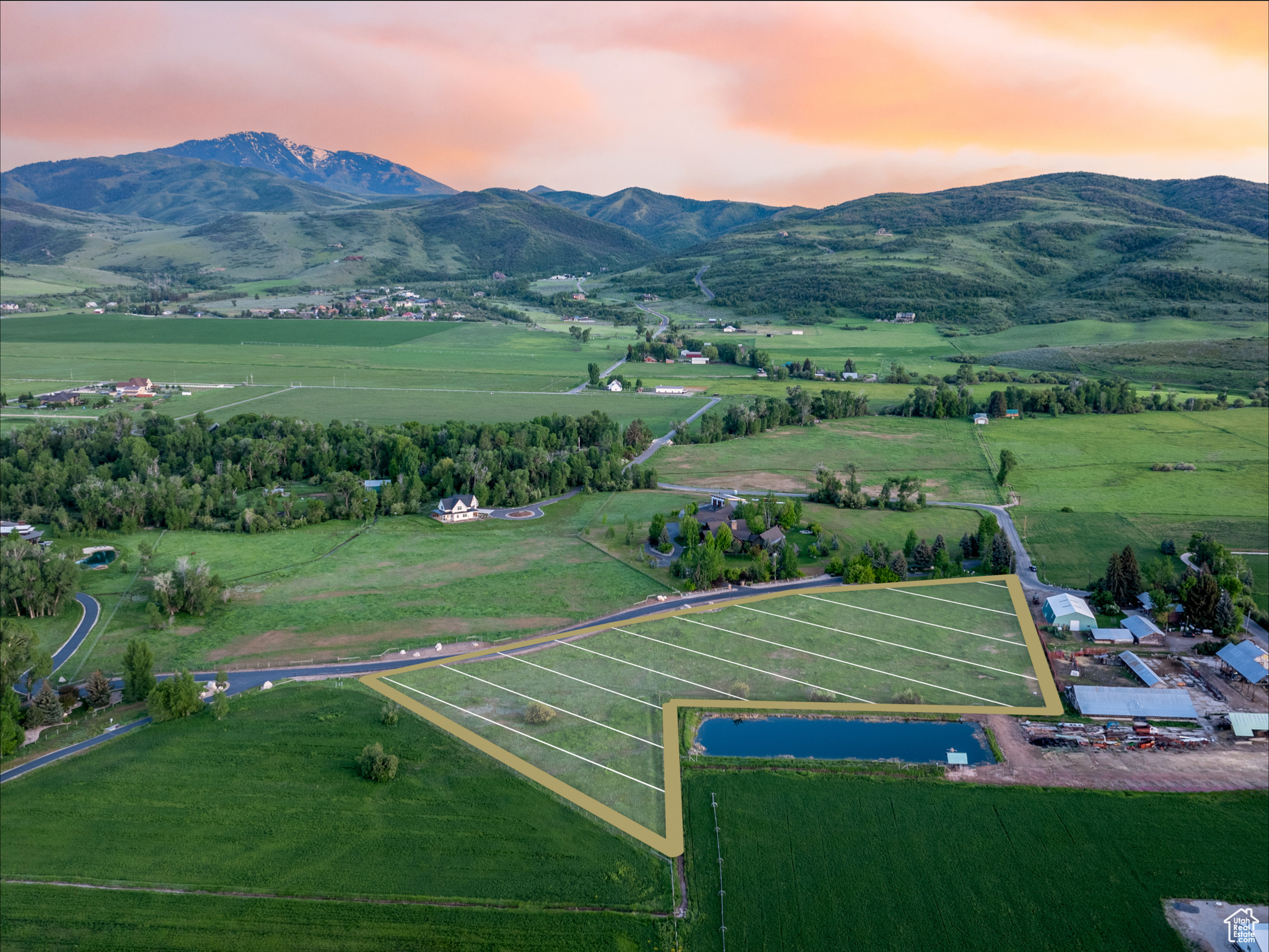 RIVER RANCH - Land