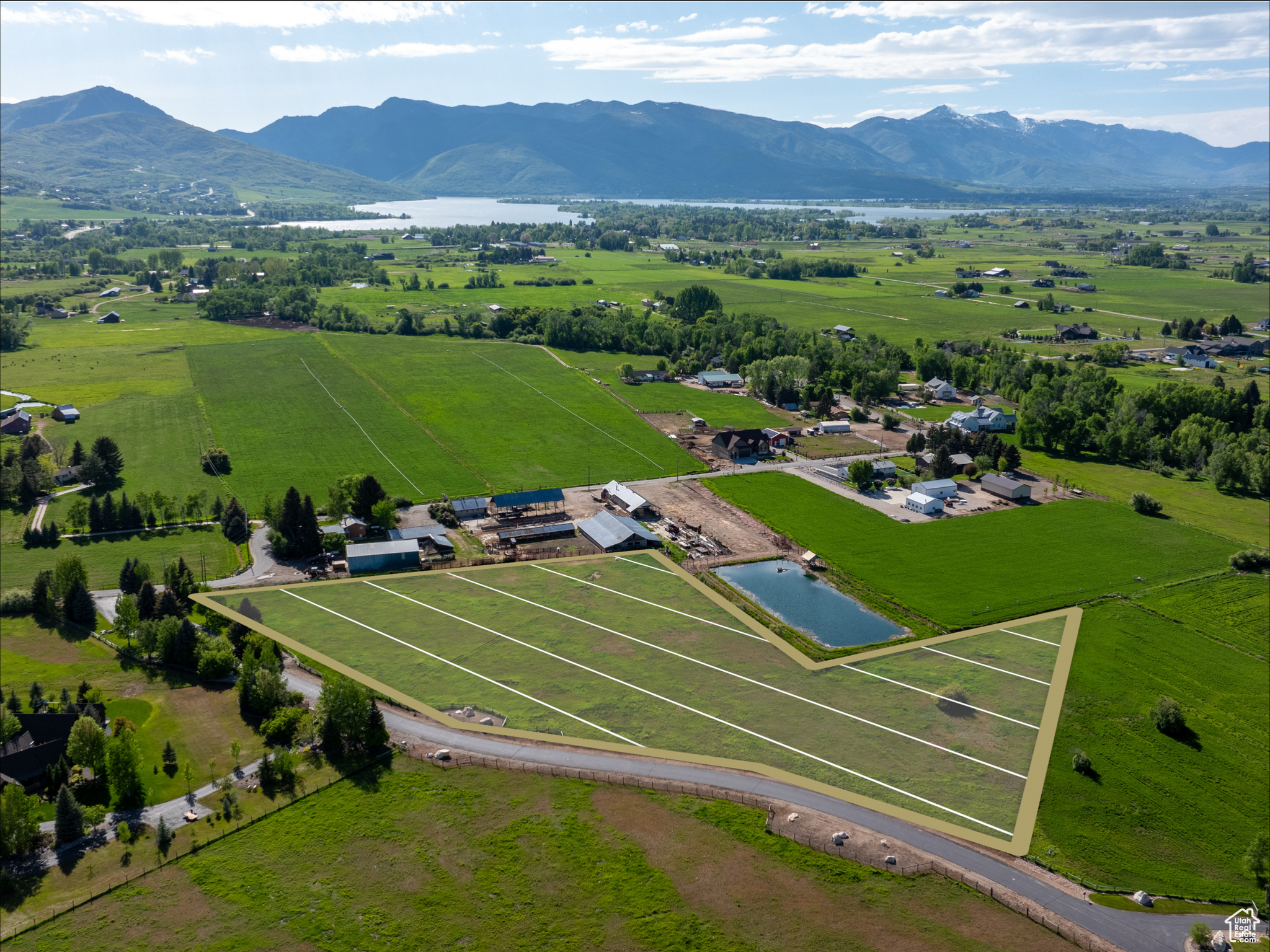 RIVER RANCH - Land