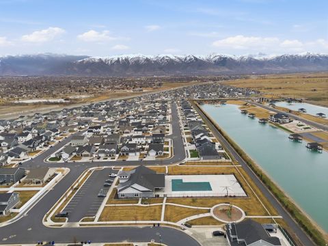 Tiny photo for 2126 W LYDIA LN, Syracuse, UT 84075 (MLS # 2137876)