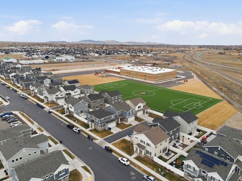 Tiny photo for 2126 W LYDIA LN, Syracuse, UT 84075 (MLS # 2137876)