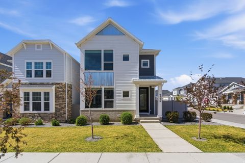 Tiny photo for 9776 N CALDWELL PL, Highland, UT 84003 (MLS # 2146355)