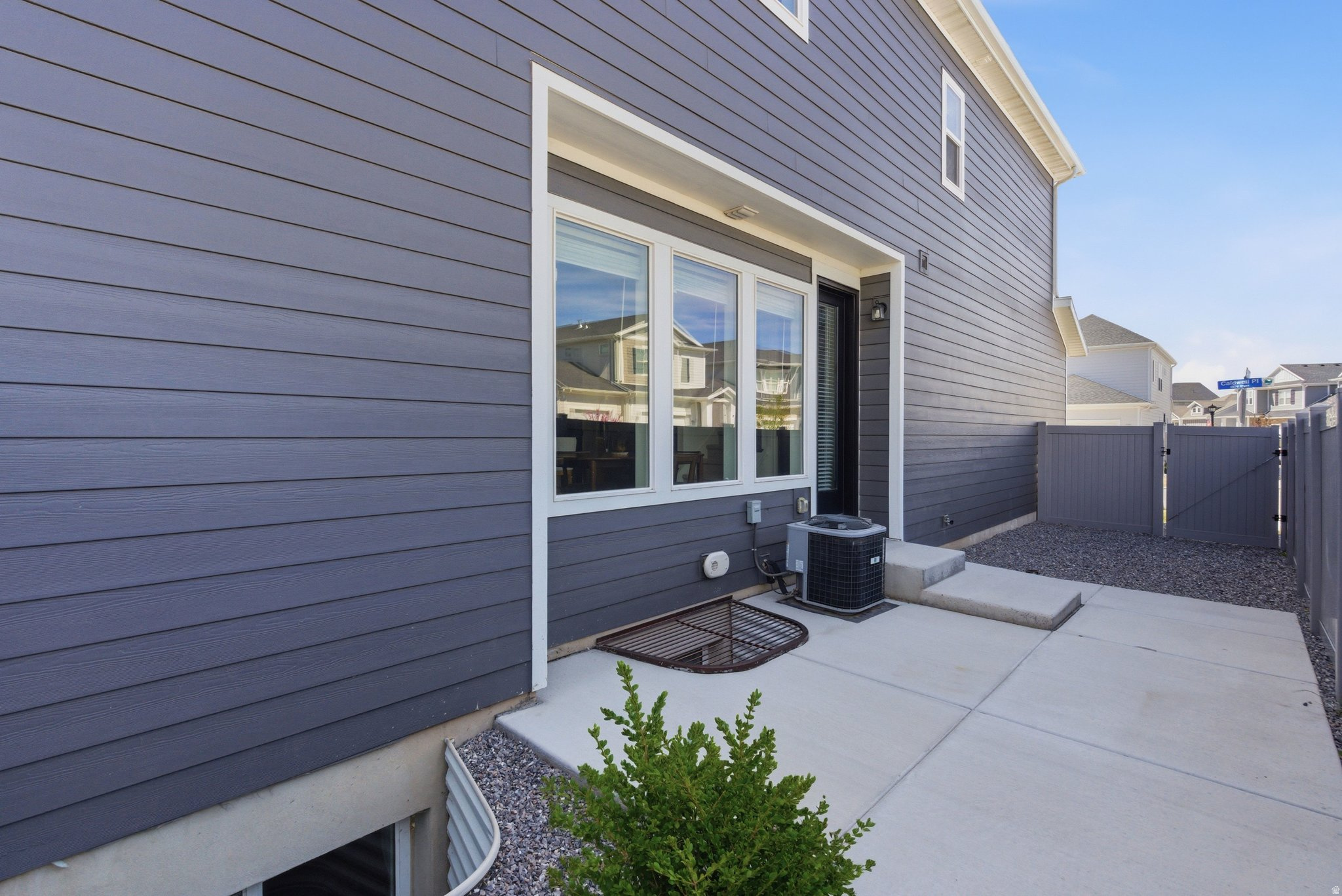 RIDGEVIEW - Residential