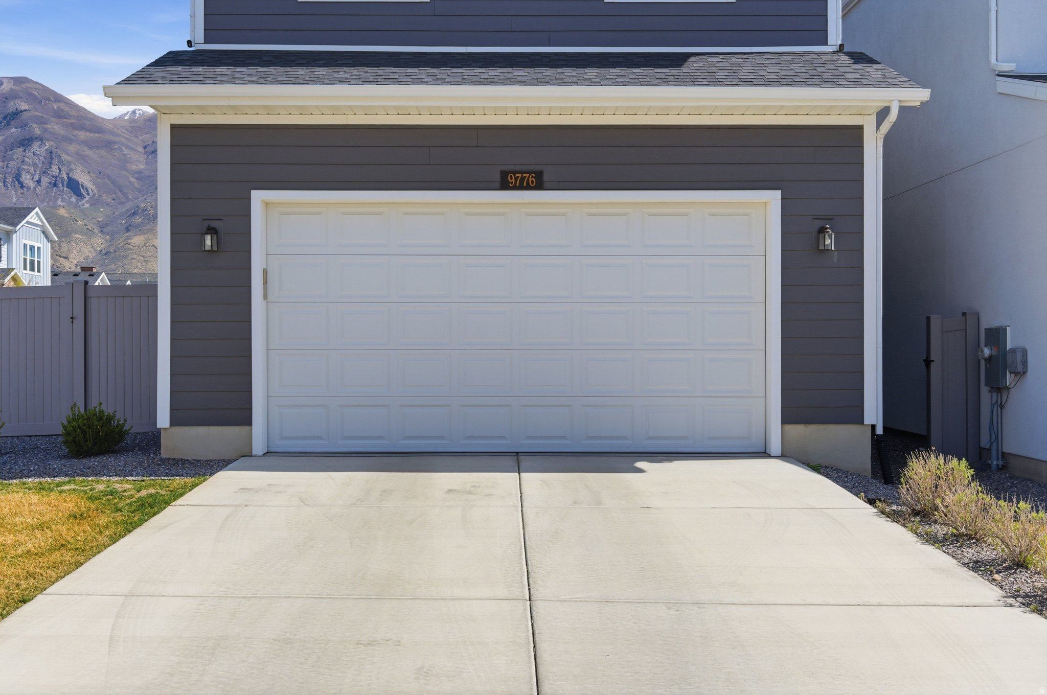 RIDGEVIEW - Residential