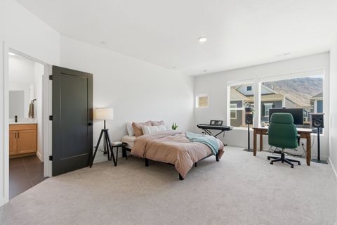 Tiny photo for 9776 N CALDWELL PL, Highland, UT 84003 (MLS # 2146355)