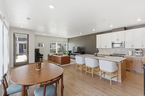 Tiny photo for 9776 N CALDWELL PL, Highland, UT 84003 (MLS # 2146355)