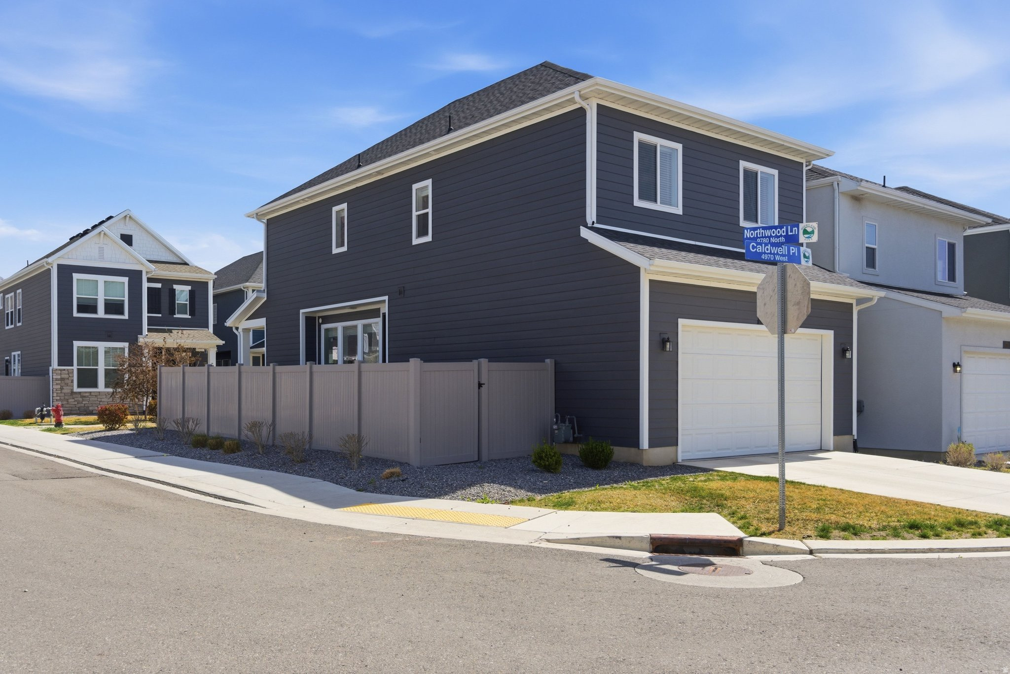 RIDGEVIEW - Residential