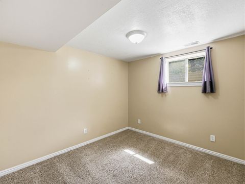 Tiny photo for 769 N 825 W, Clearfield, UT 84015 (MLS # 2159506)