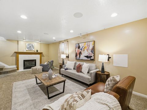 Tiny photo for 769 N 825 W, Clearfield, UT 84015 (MLS # 2159506)