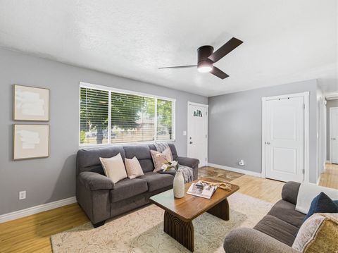 Tiny photo for 769 N 825 W, Clearfield, UT 84015 (MLS # 2159506)