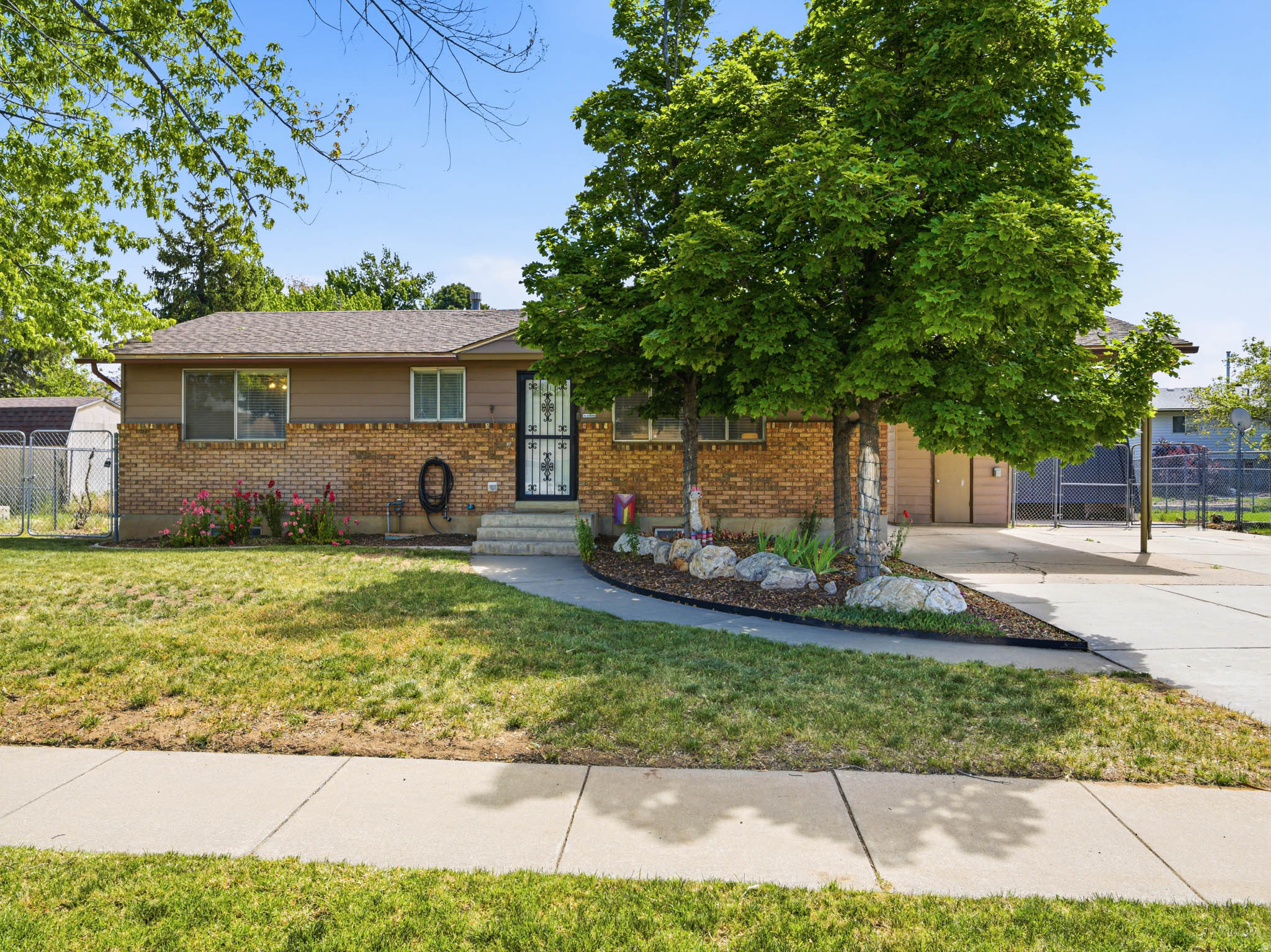 GREENHILL ACRE - Residential