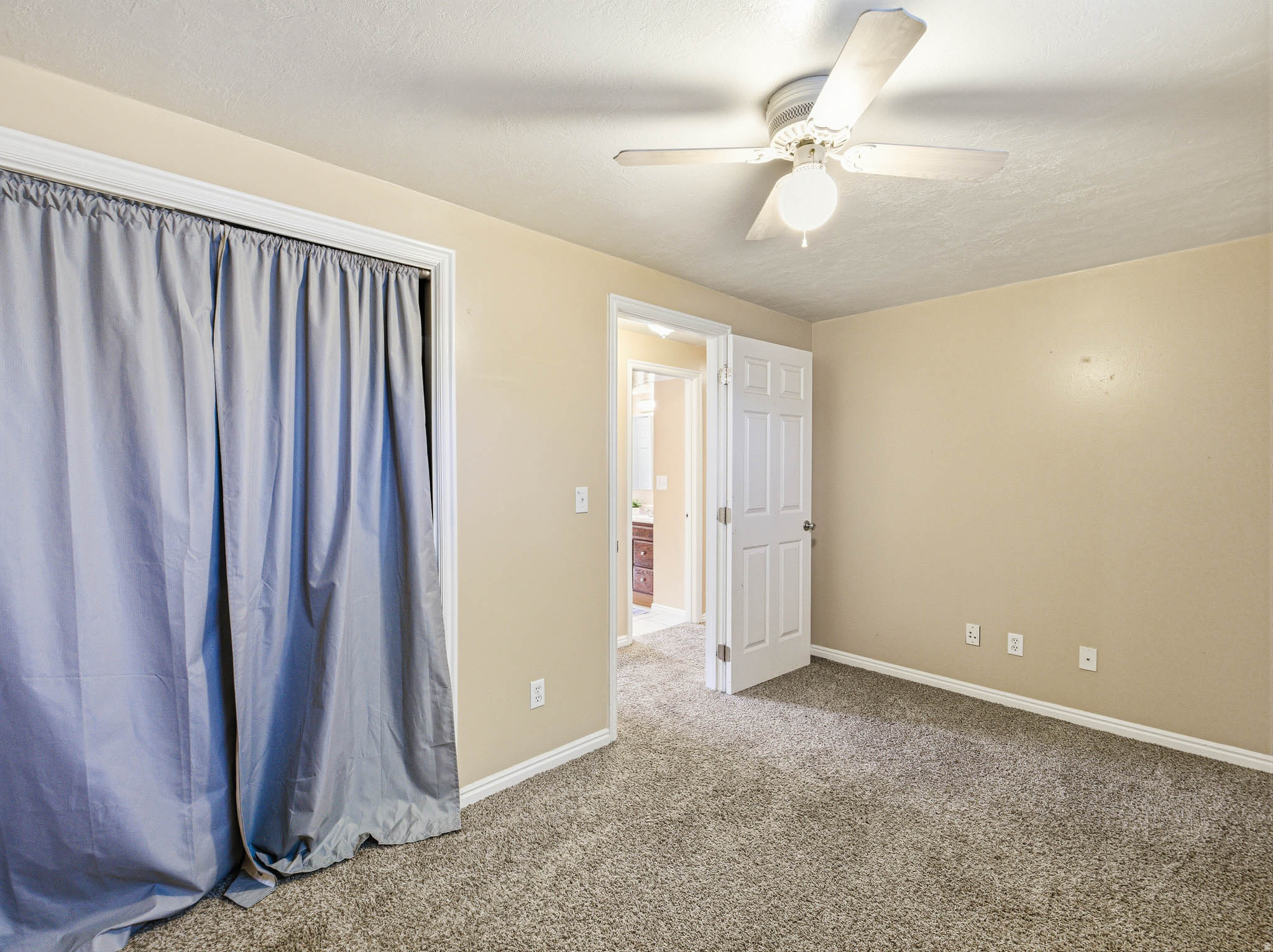 GREENHILL ACRE - Residential