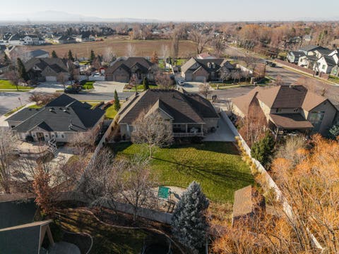 Tiny photo for 186 N MOUNTAIN VISTAS RD, Kaysville, UT 84037 (MLS # 2161630)