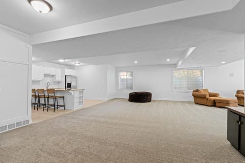 Tiny photo for 186 N MOUNTAIN VISTAS RD, Kaysville, UT 84037 (MLS # 2161630)