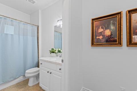 Tiny photo for 186 N MOUNTAIN VISTAS RD, Kaysville, UT 84037 (MLS # 2161630)
