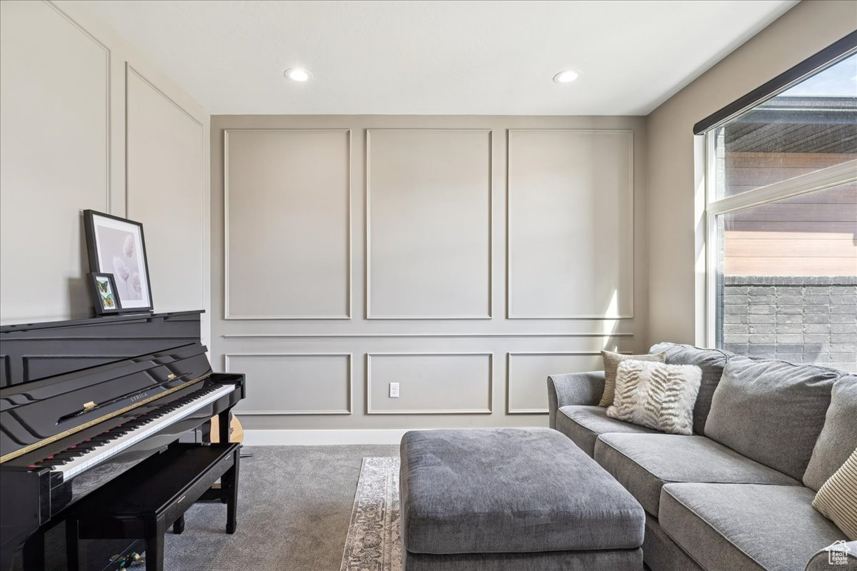 COLLEDGE FARMS - Residential