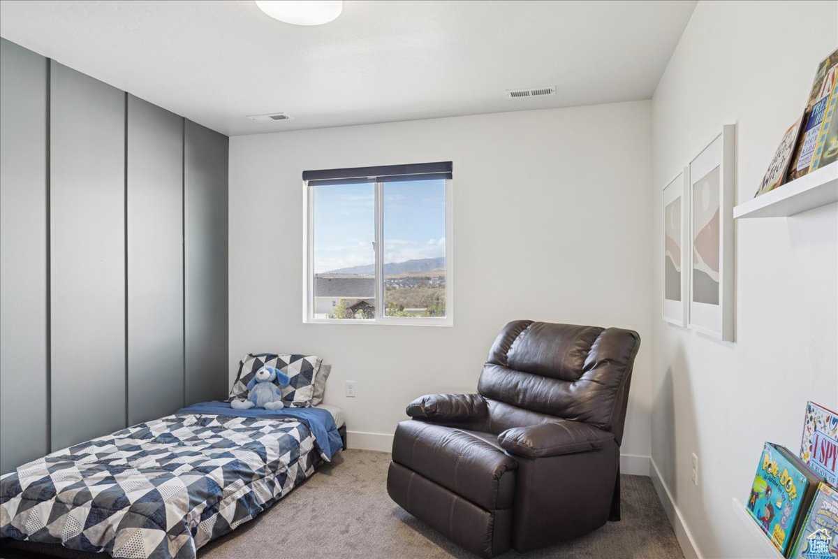 COLLEDGE FARMS - Residential