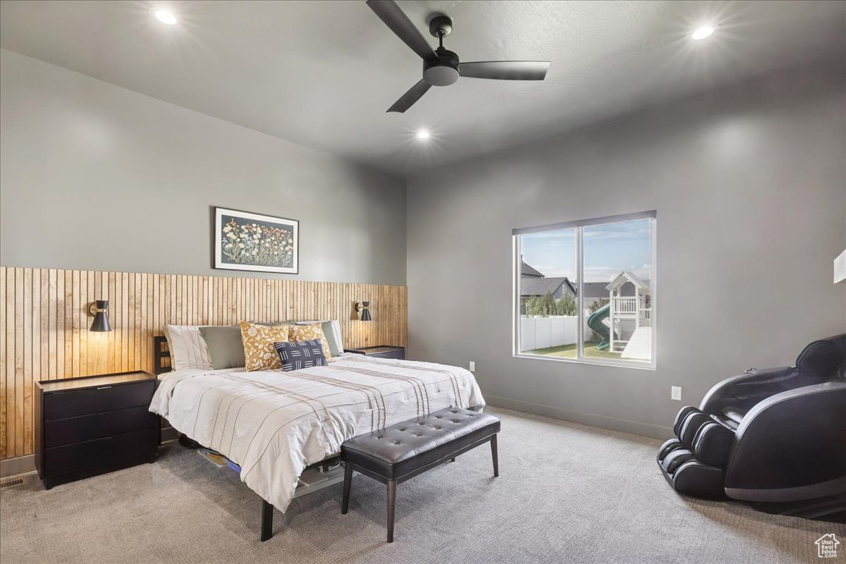 COLLEDGE FARMS - Residential