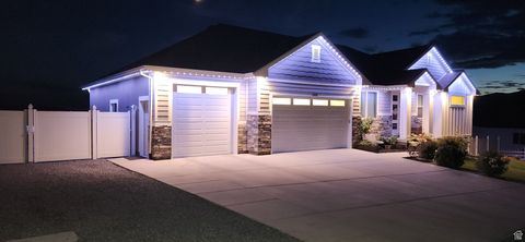 Tiny photo for 2248 E GRENADA LN, Eagle Mountain, UT 84005 (MLS # 2116843)