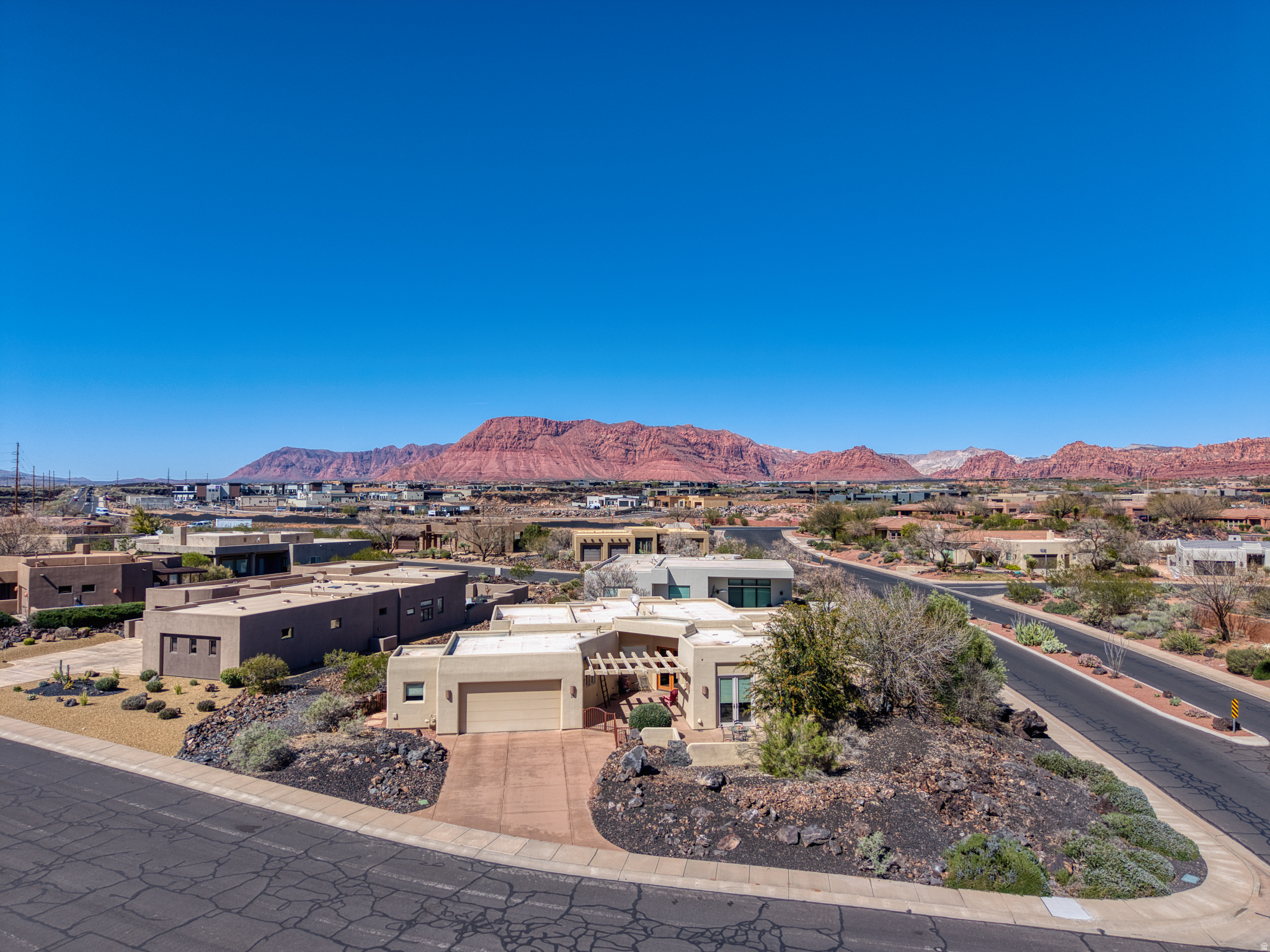 LAVA COVE AT ENTRADA FKA LAVA COVE - Residential