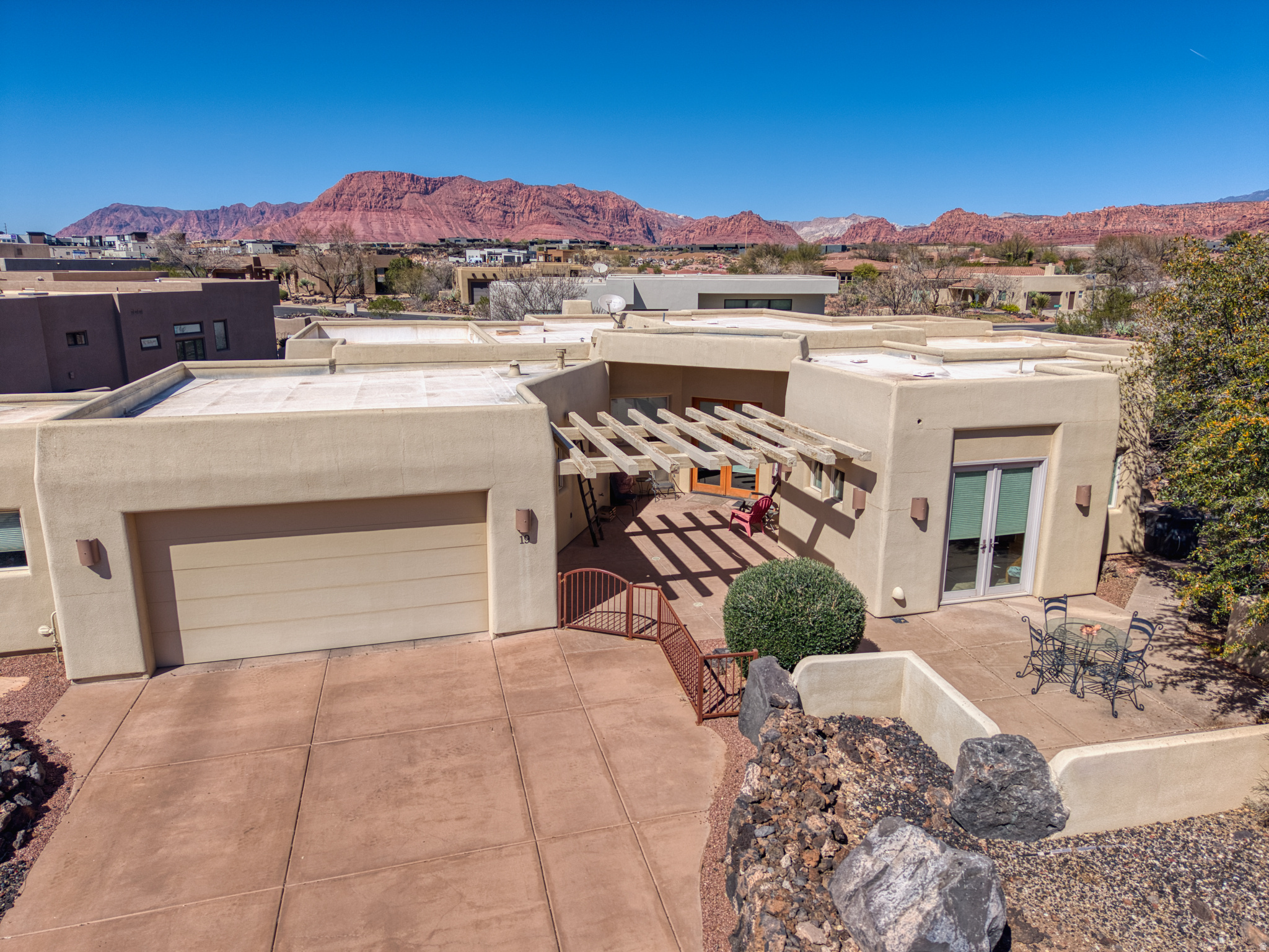 LAVA COVE AT ENTRADA FKA LAVA COVE - Residential