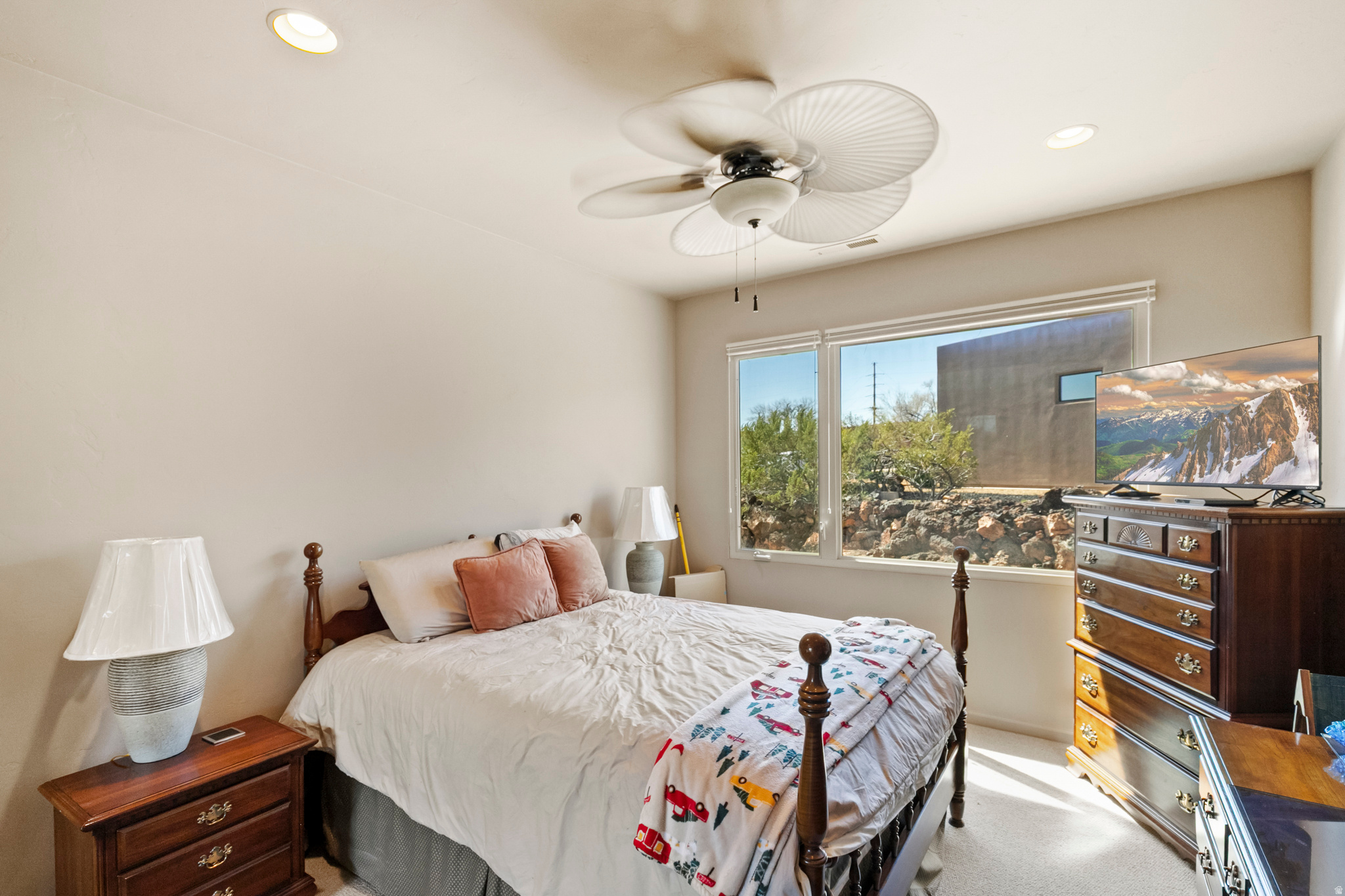 LAVA COVE AT ENTRADA FKA LAVA COVE - Residential