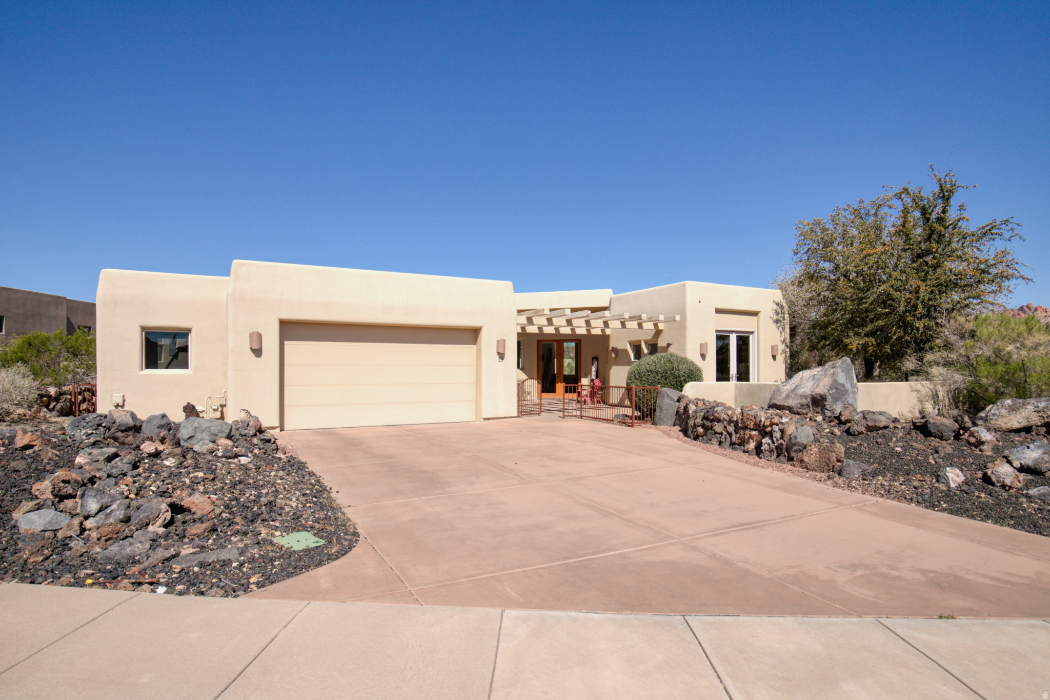 LAVA COVE AT ENTRADA FKA LAVA COVE - Residential