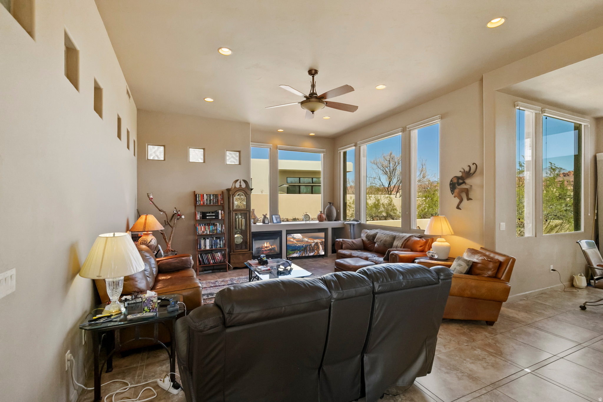 LAVA COVE AT ENTRADA FKA LAVA COVE - Residential