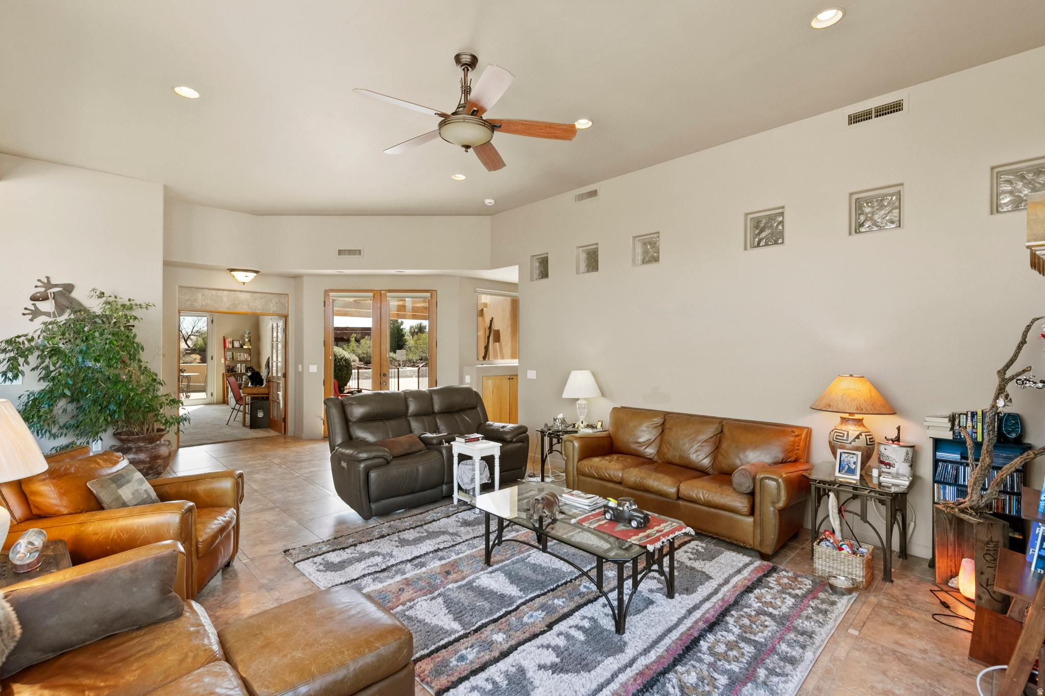 LAVA COVE AT ENTRADA FKA LAVA COVE - Residential