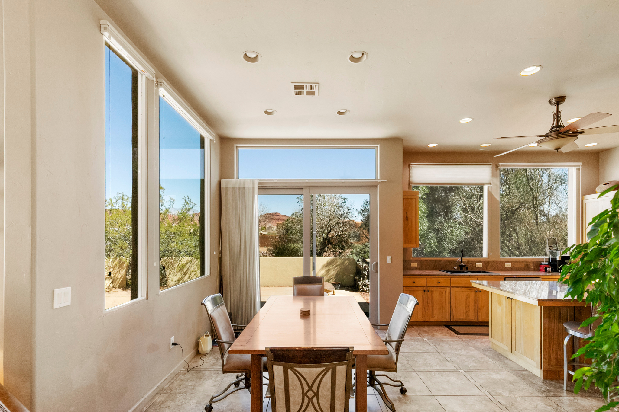 LAVA COVE AT ENTRADA FKA LAVA COVE - Residential