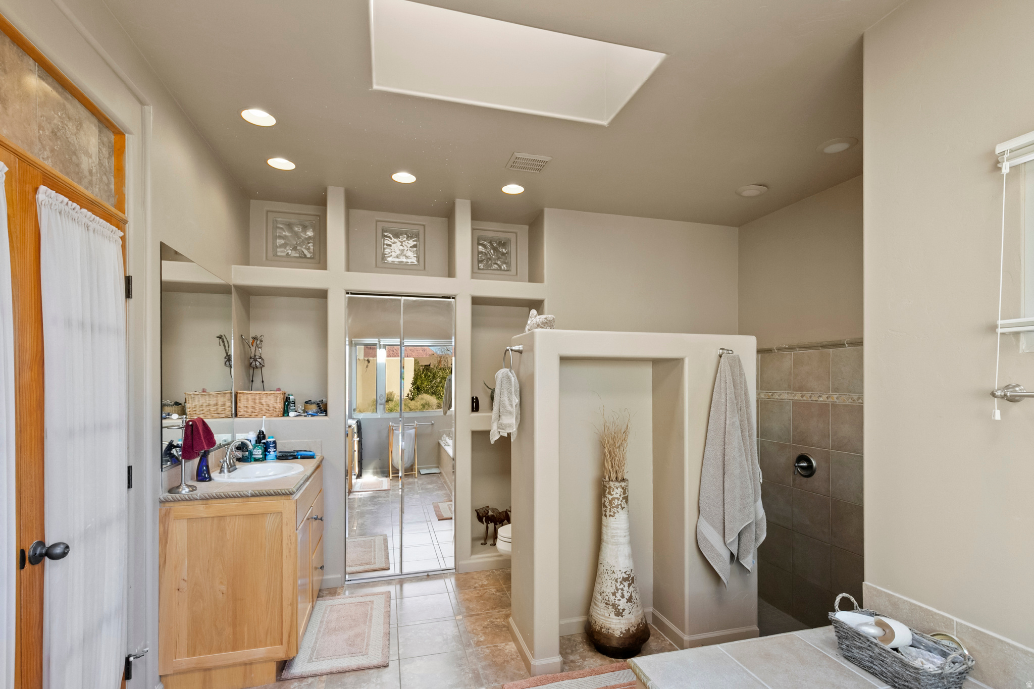 LAVA COVE AT ENTRADA FKA LAVA COVE - Residential