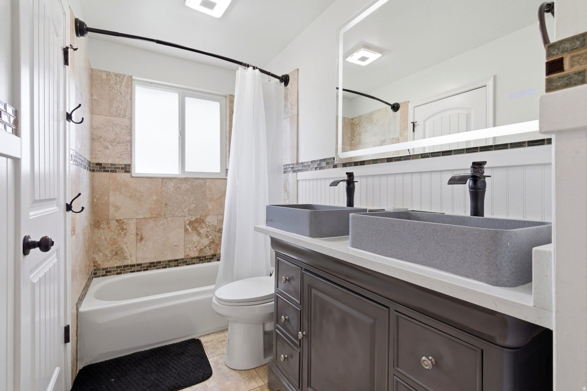 CREEKVIEW - Residential