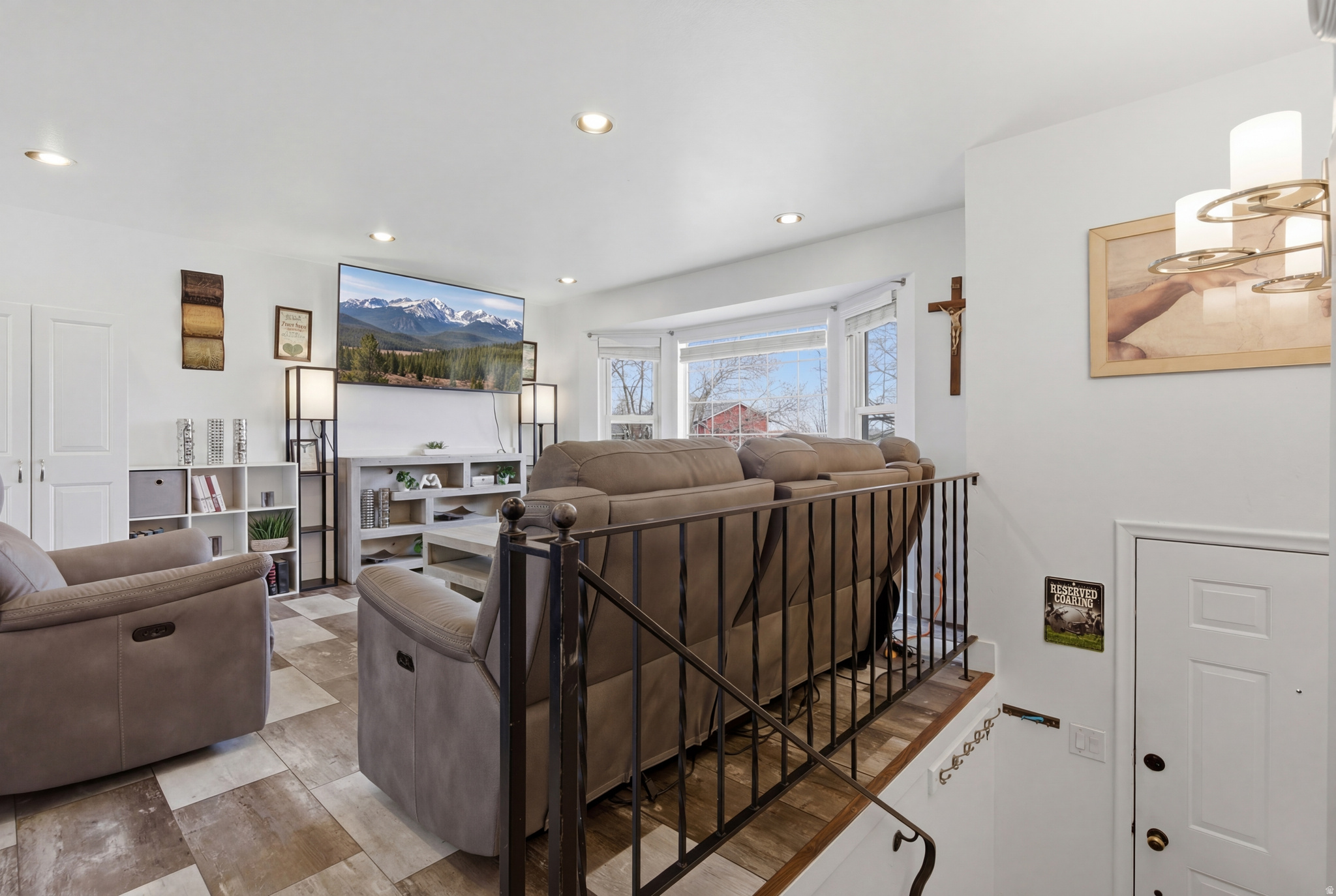 CREEKVIEW - Residential