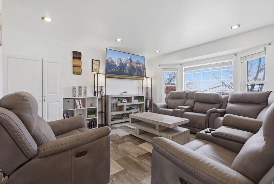 Views and Two Kitchens?  Here it is!  This updated Split-entry features a walkout and daylight basement with the ability to rent a single or two-bedroom space downstairs.  Did we mention the valley views?  New HVAC in 2024. Vinyl double-pane windows. Solar for a low power bill. Xeriscaped backyard includes a large, metal-exterior shed. Contact your favorite agent to check out the views and this fantastic property. * Buyer is advised to verify all listing information.